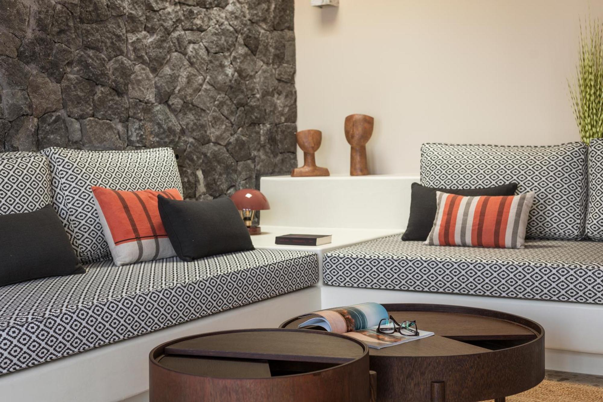 Almarossa Luxury Villas Vourvoúlos 外观 照片