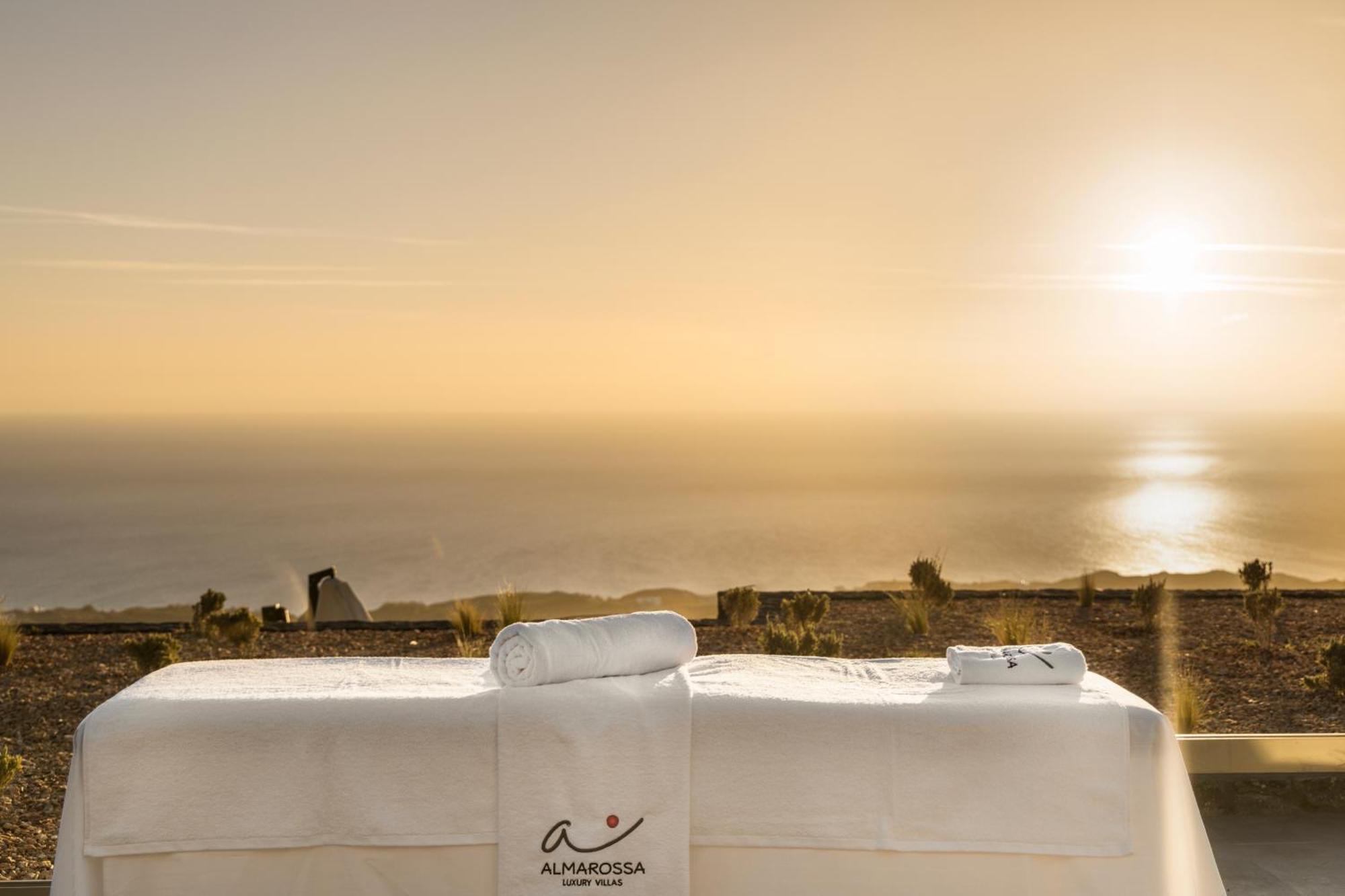 Almarossa Luxury Villas Vourvoúlos 外观 照片