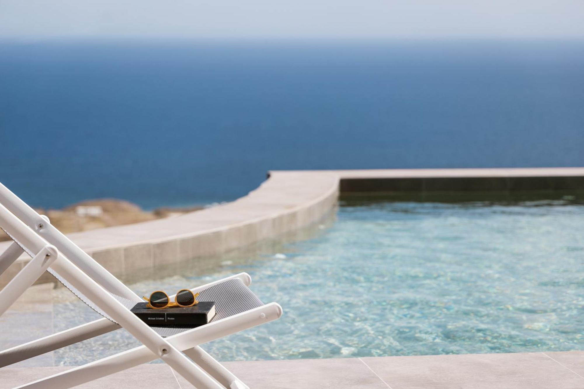 Almarossa Luxury Villas Vourvoúlos 外观 照片